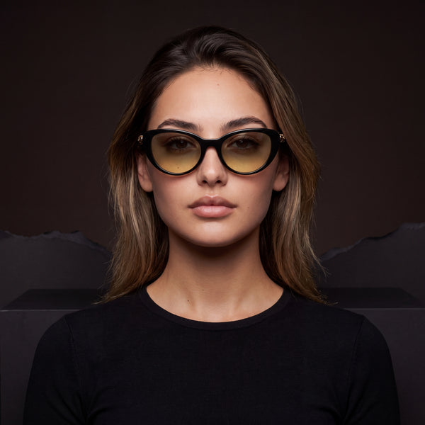 WOMEN SUNGLASSES