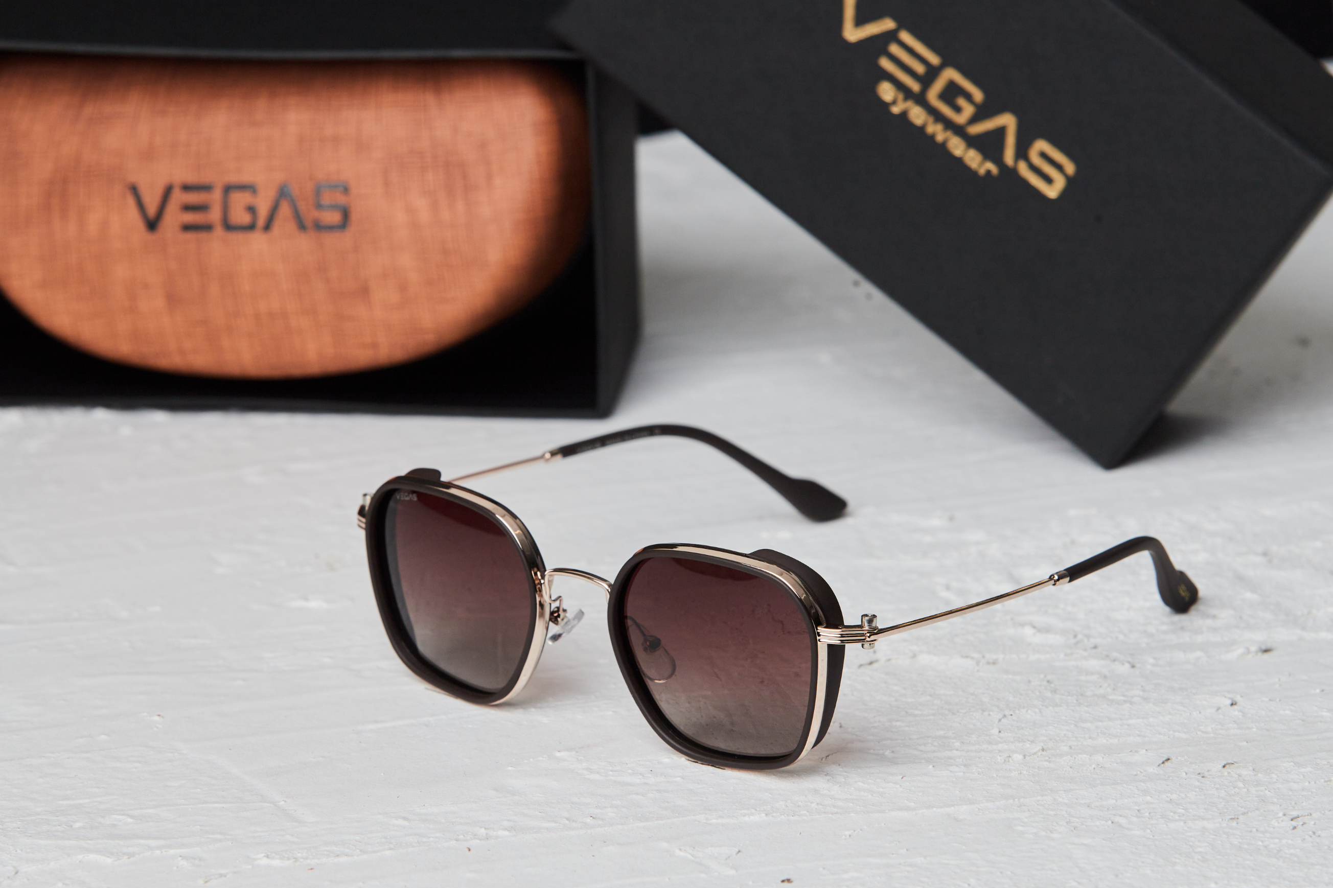 Sunglasses| VEGAS OLD 2224