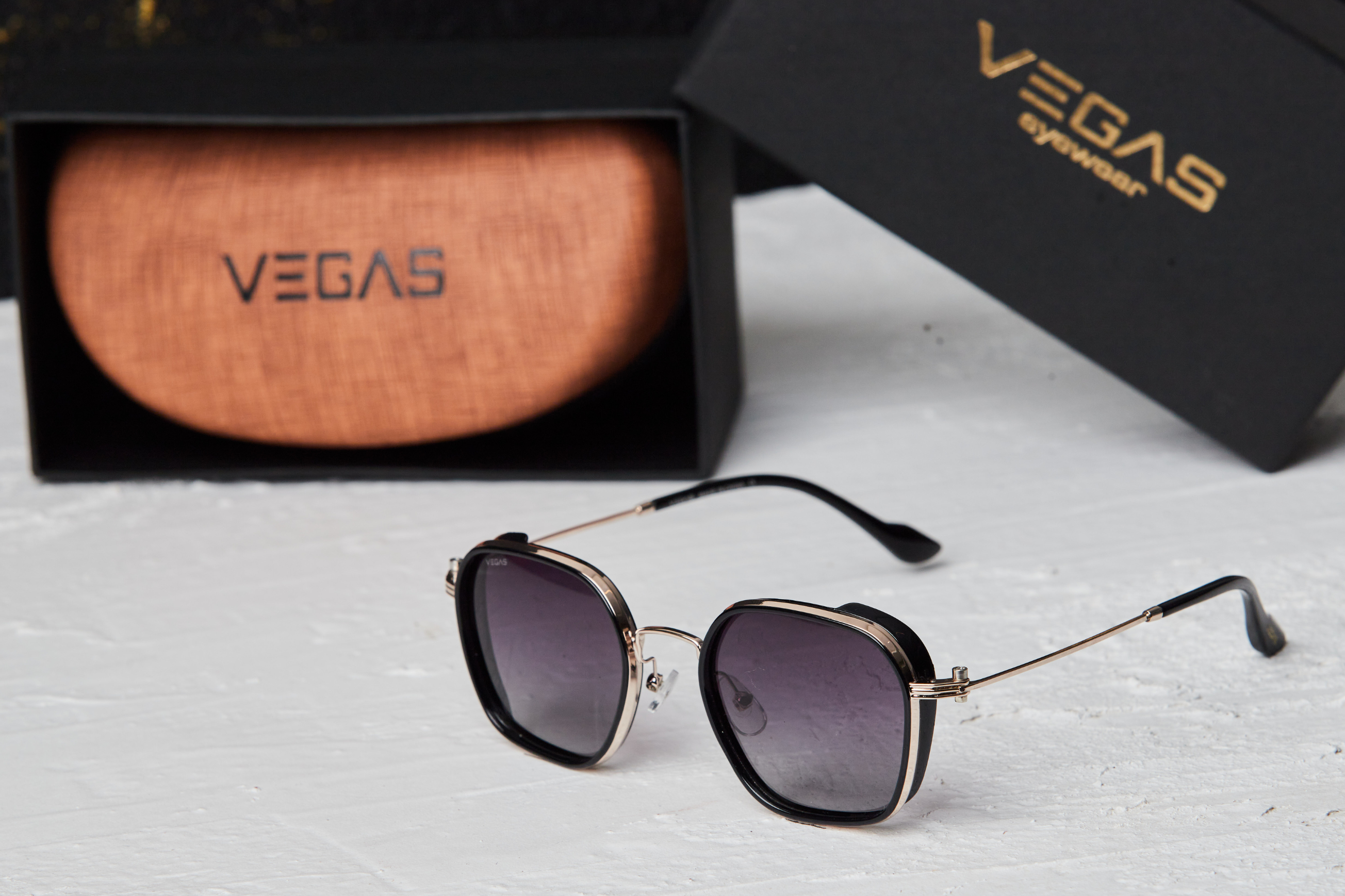 Sunglasses| VEGAS OLD 2224