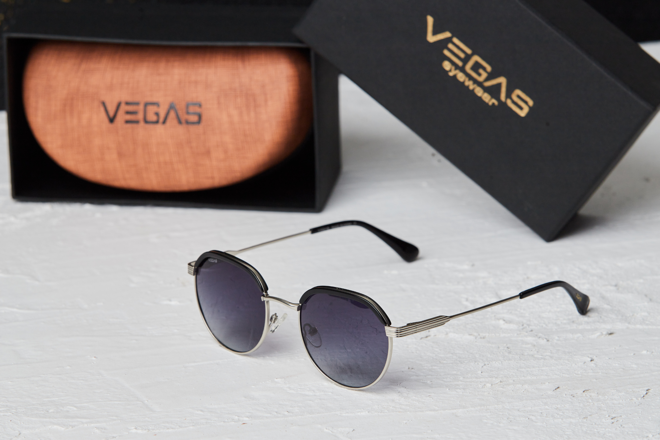 Sunglasses| VEGAS OLD 6657M