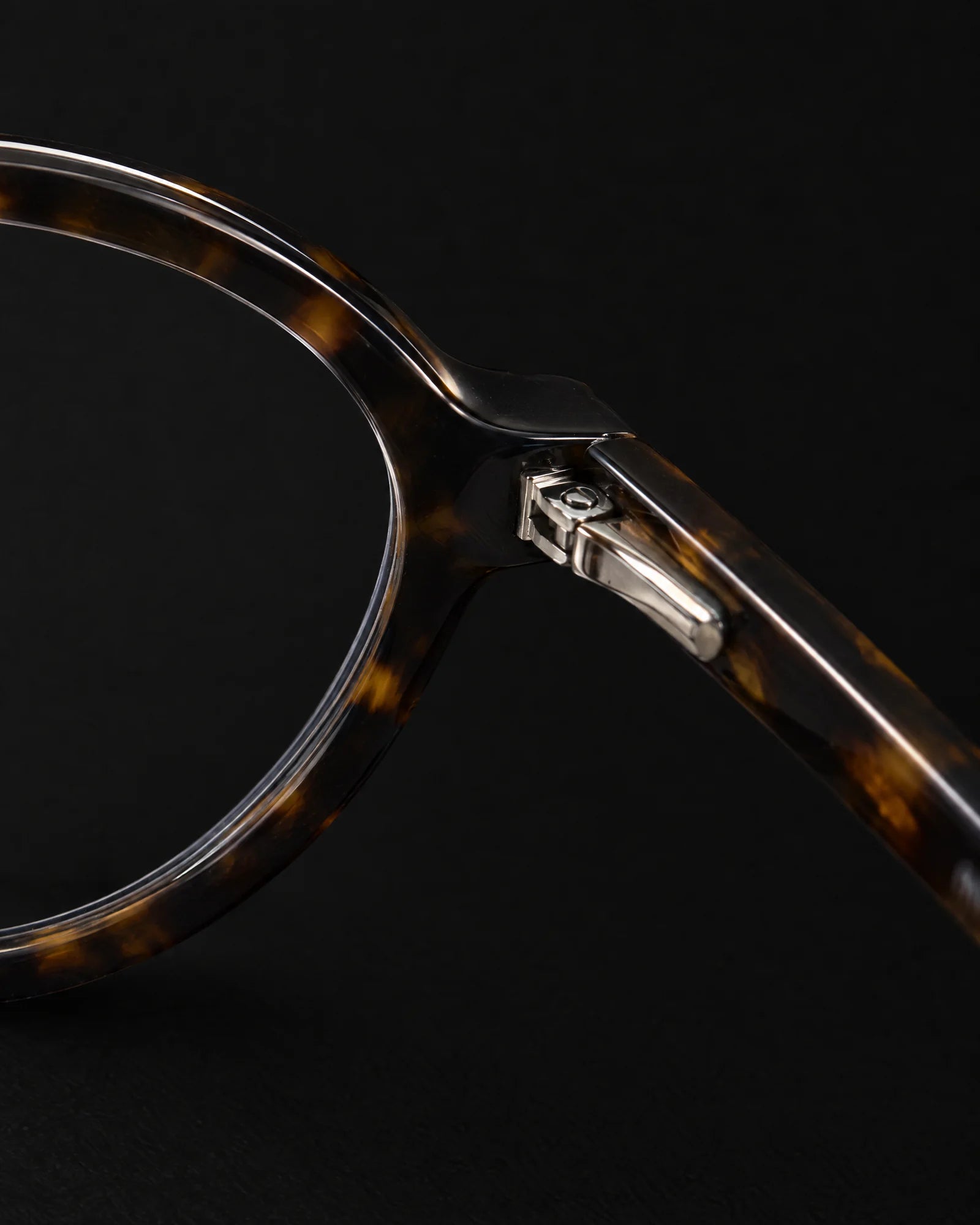 M001 Eyeglasses Black — Hinge