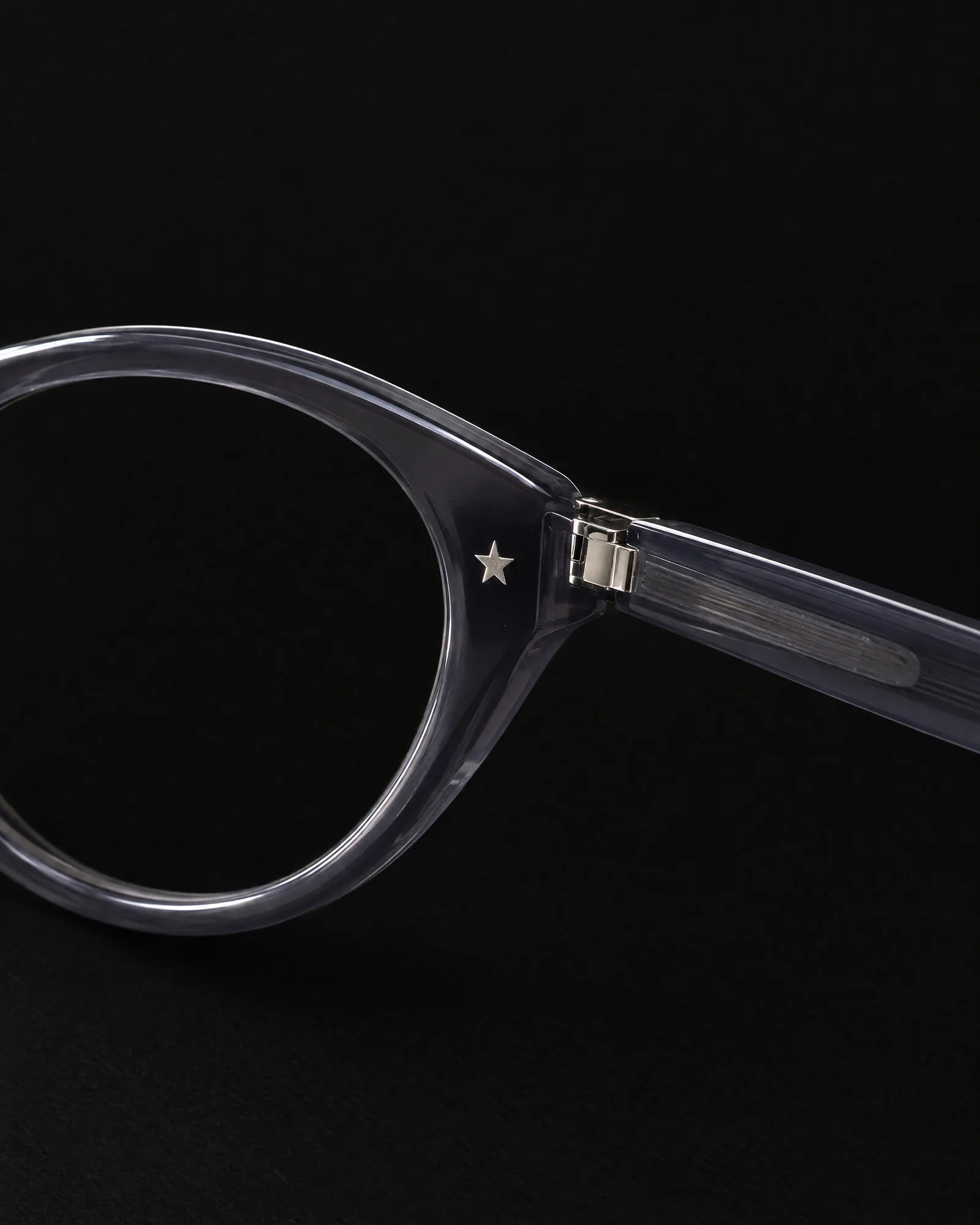 M006 Eyeglasses Black — Hinge