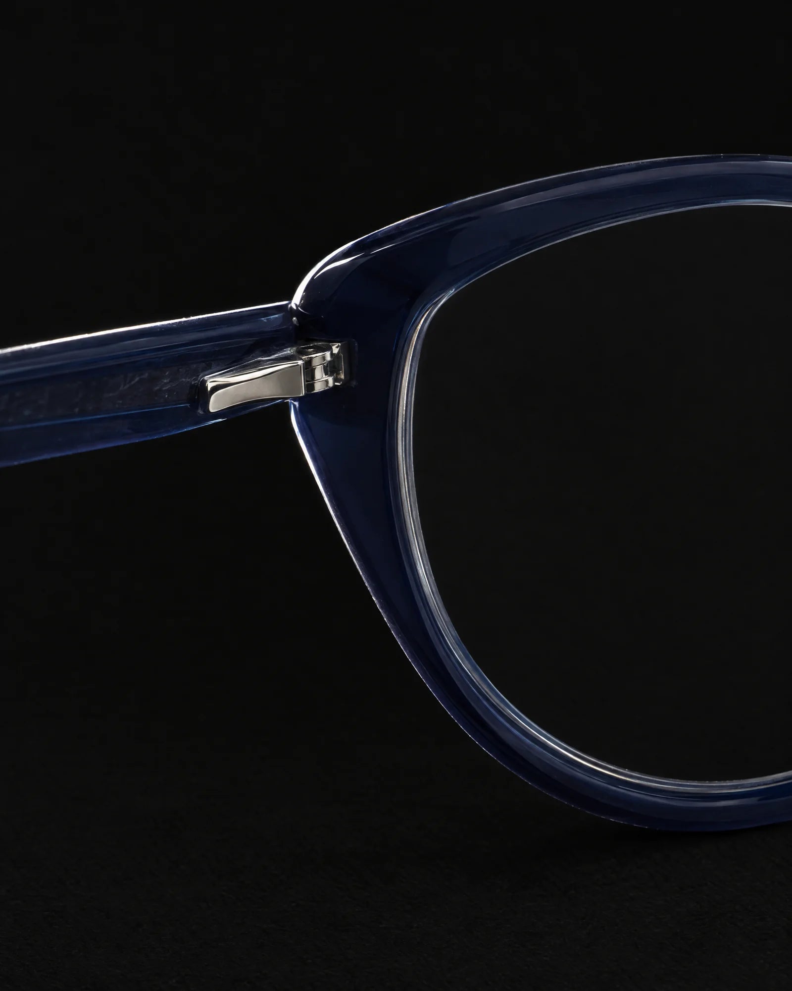 M009 Eyeglasses Black — Hinge