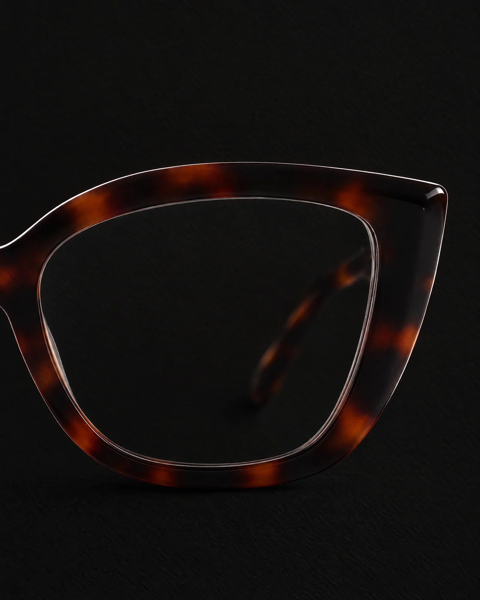 M023 Eyeglasses Black — Rim