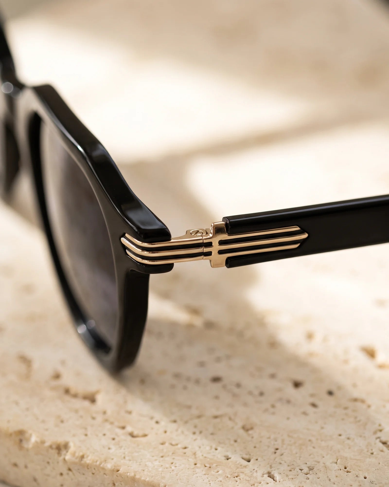 VEGAS OLD25213A Gold — Hinge