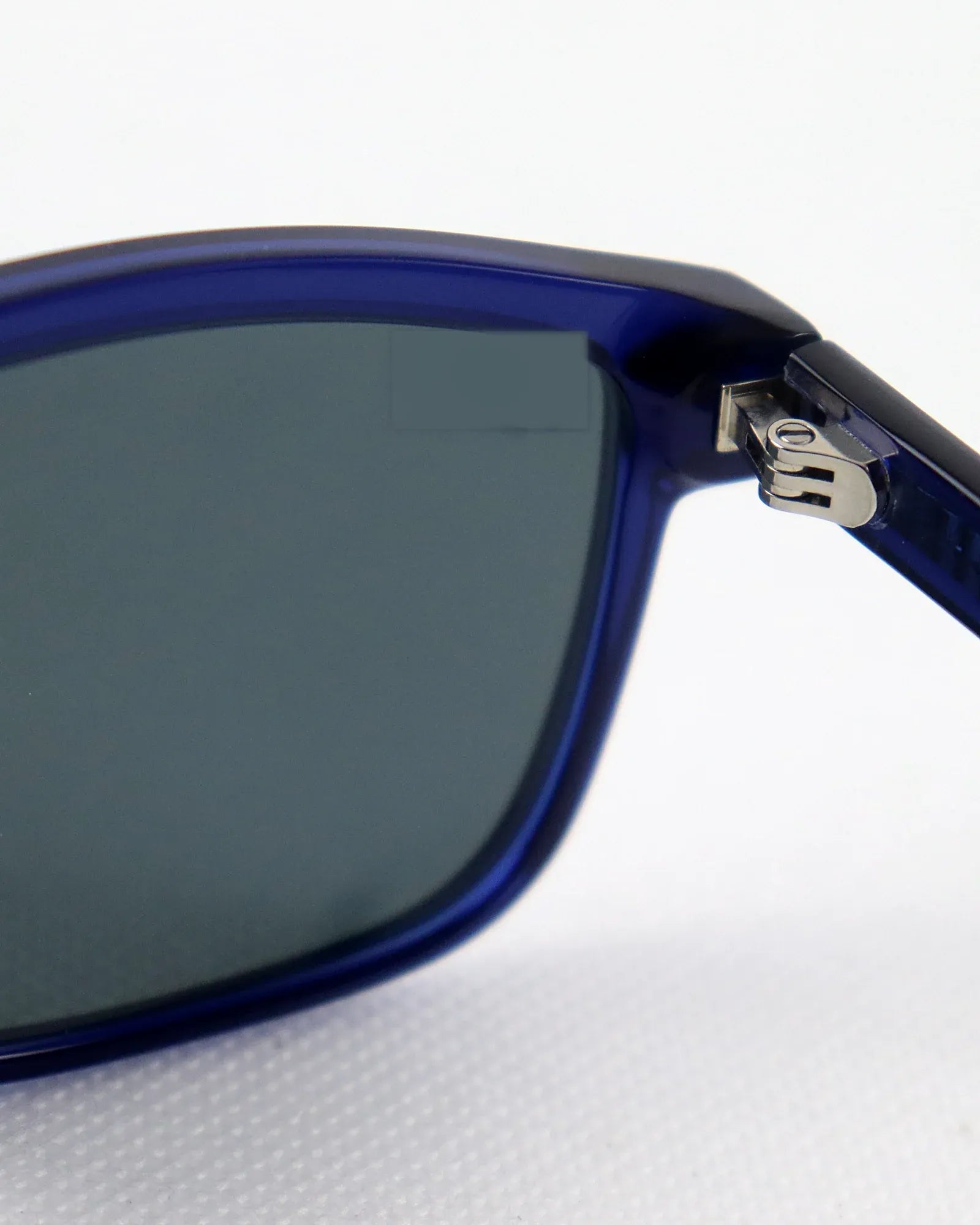 P03309S Navy / Dark Green — Hinge