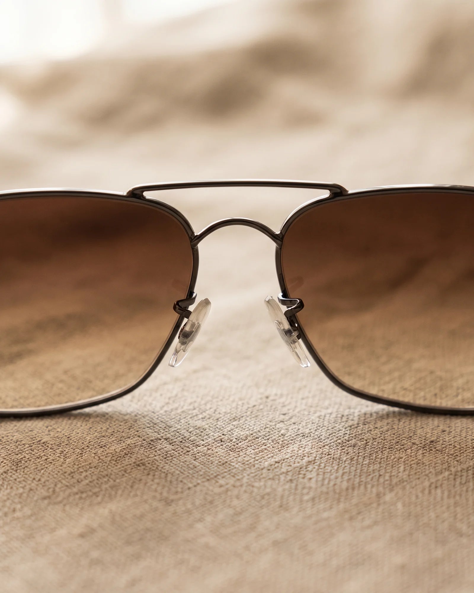 VEGAS R0102S Gunmetal / Brown Gradient — Bridge