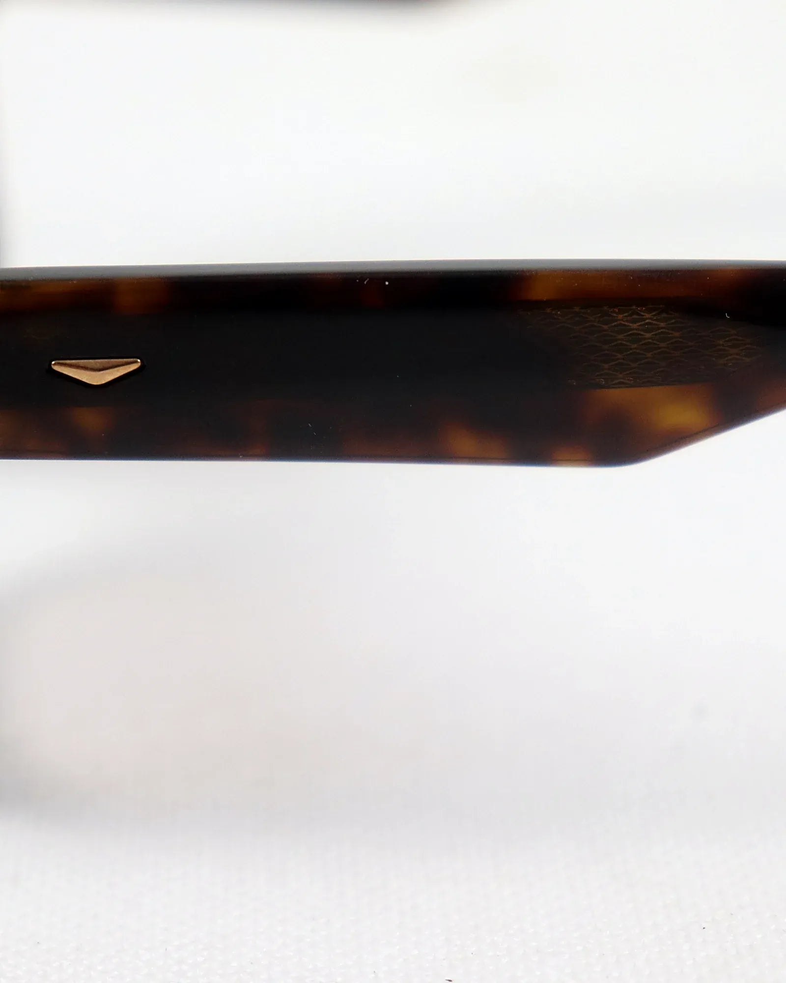 VEGAS SPLQ88 Tortoise / Brown Gradient — Temple