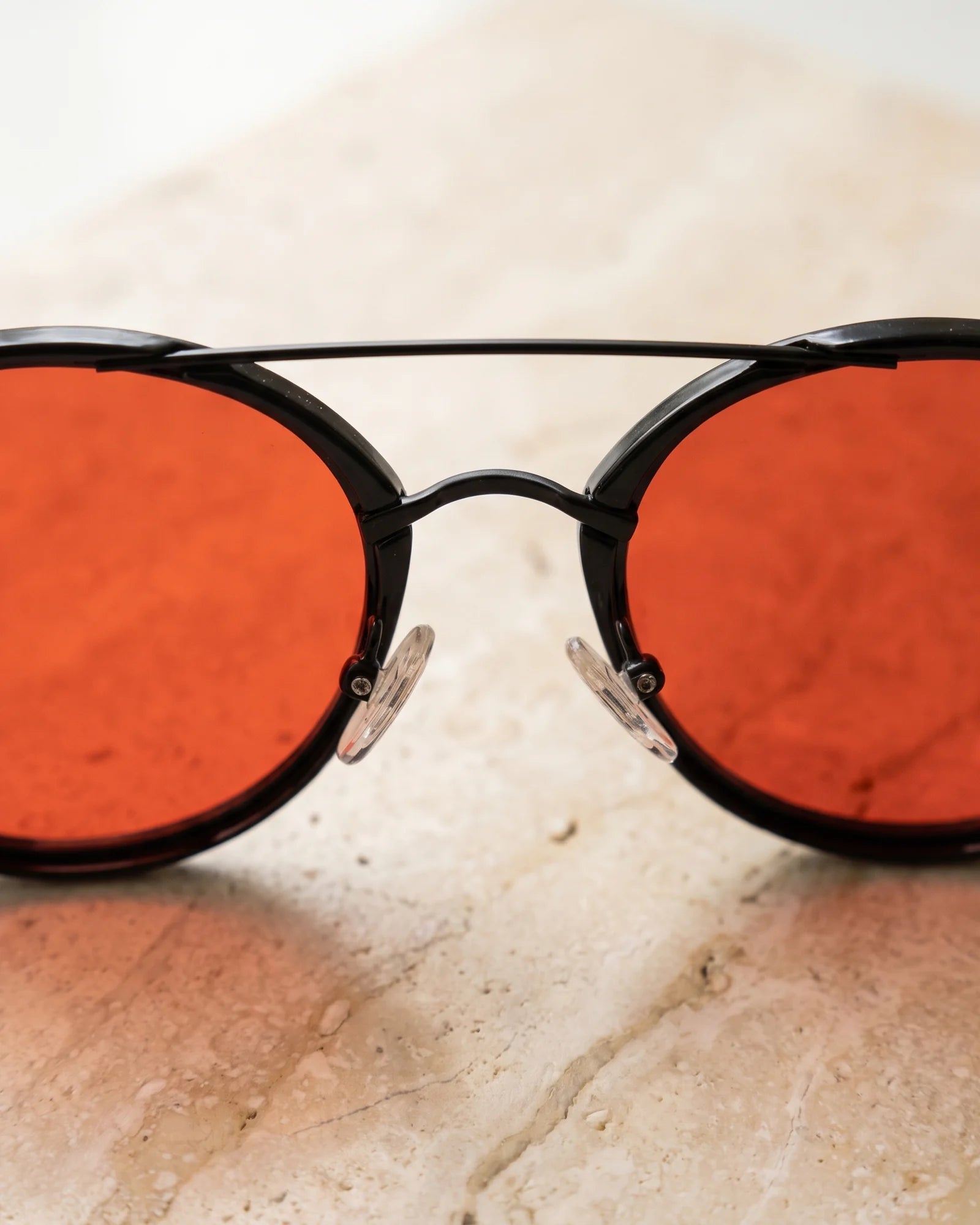 VEGAS V2105 Red — Bridge